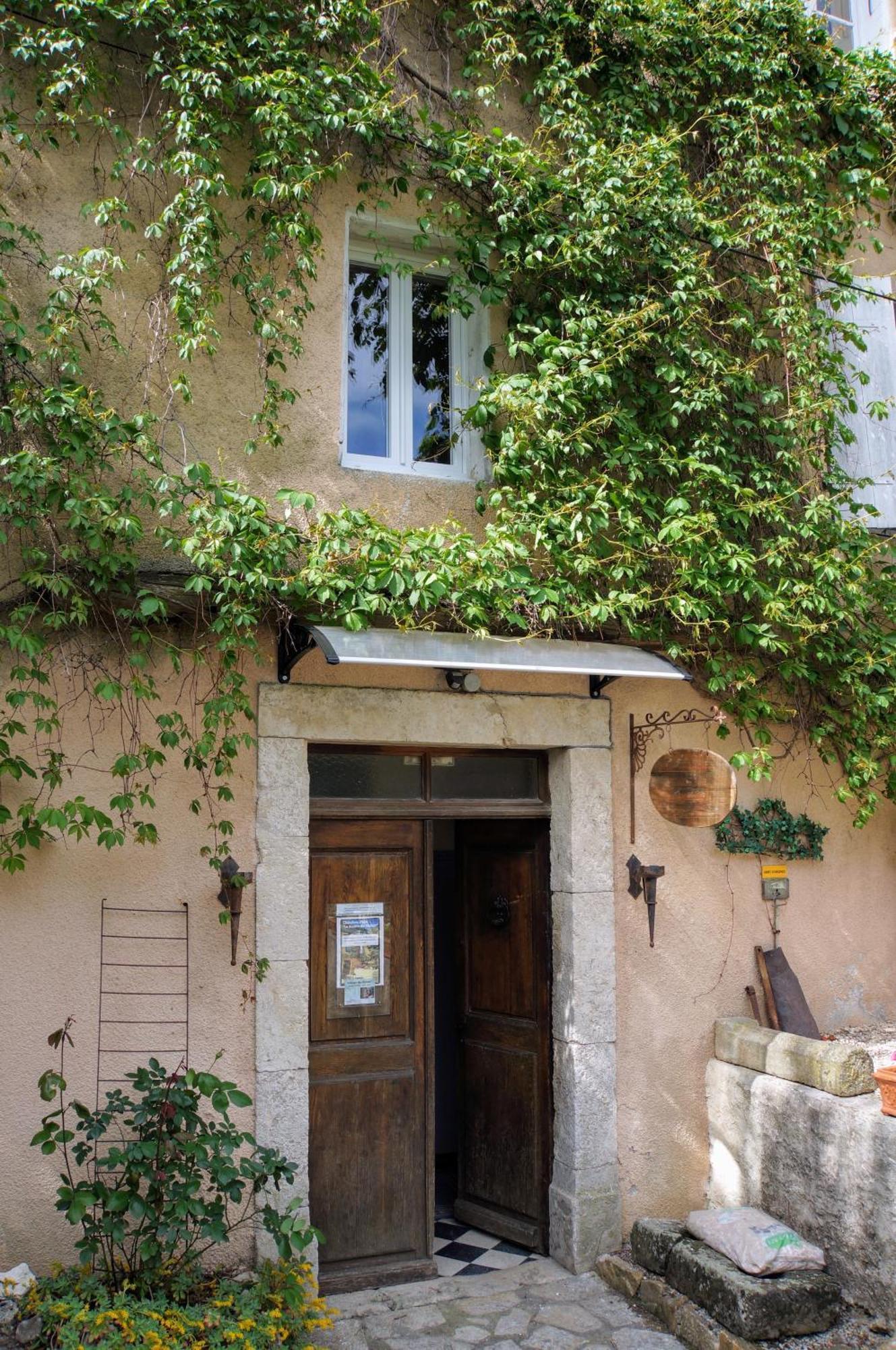 Maison Du Manoir Vallon-Pont-dʼArc Dış mekan fotoğraf
